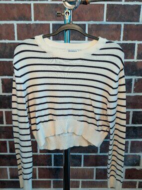 STRADIVARIUS Ivory & Black Striped Cropped Sweater S